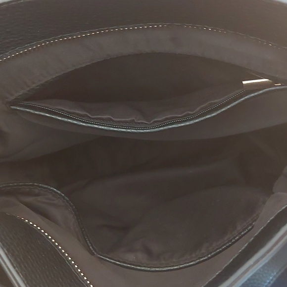 Remi/Reid black pebble leather bag - Picture 6 of 6